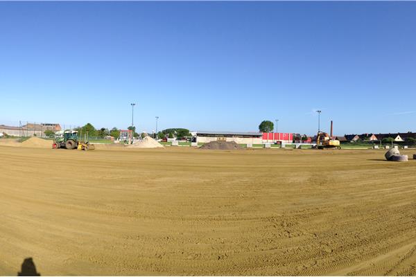 Aménagement terrain de football synthétique - Sportinfrabouw NV